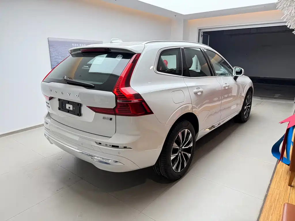 Volvo XC60 B5 4 WD Smart Vision Luxury