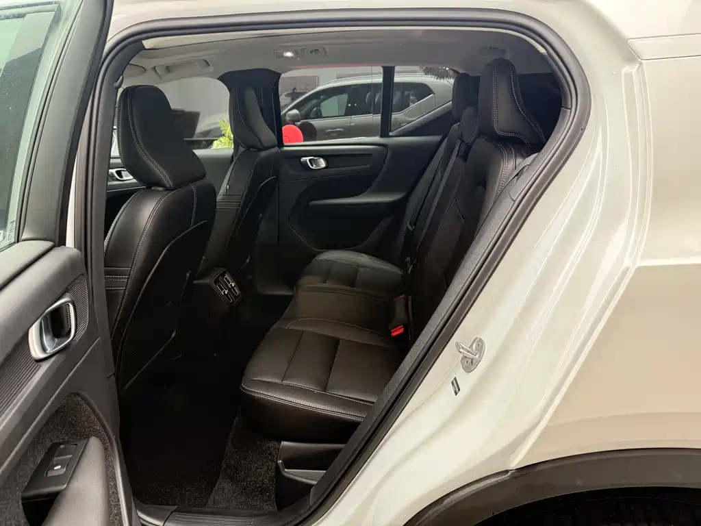 Volvo XC40 B4 4 WD Smart Vision Luxury
