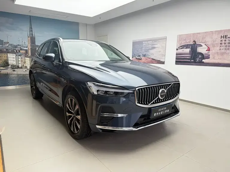 Volvo XC60 B5 4 WD Smart Vision Luxury