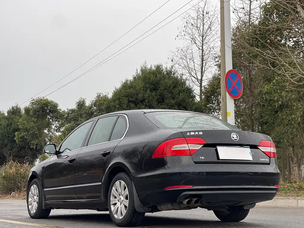 Superb 1.4 TSI DSG Gentleman