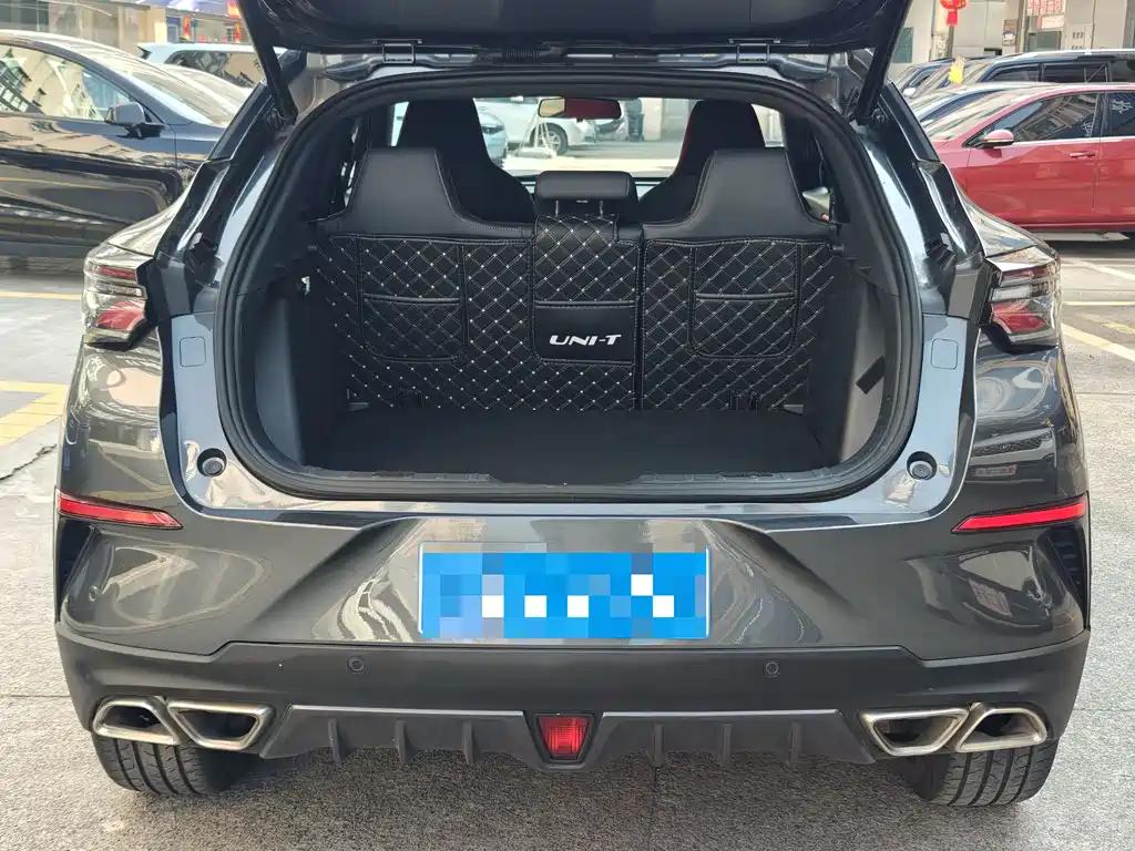 Changan UNI-T 1.5 T Flagship