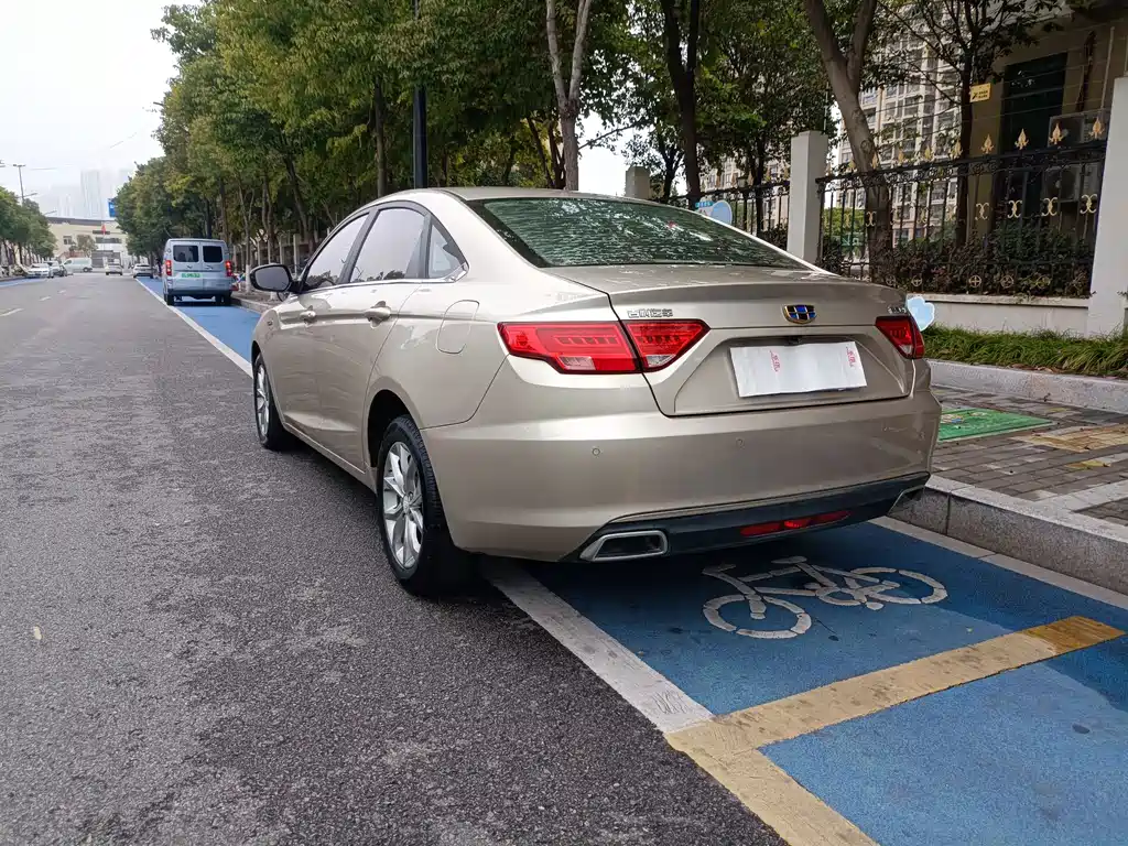 Emgrand GL 1.3 T Manual Elite