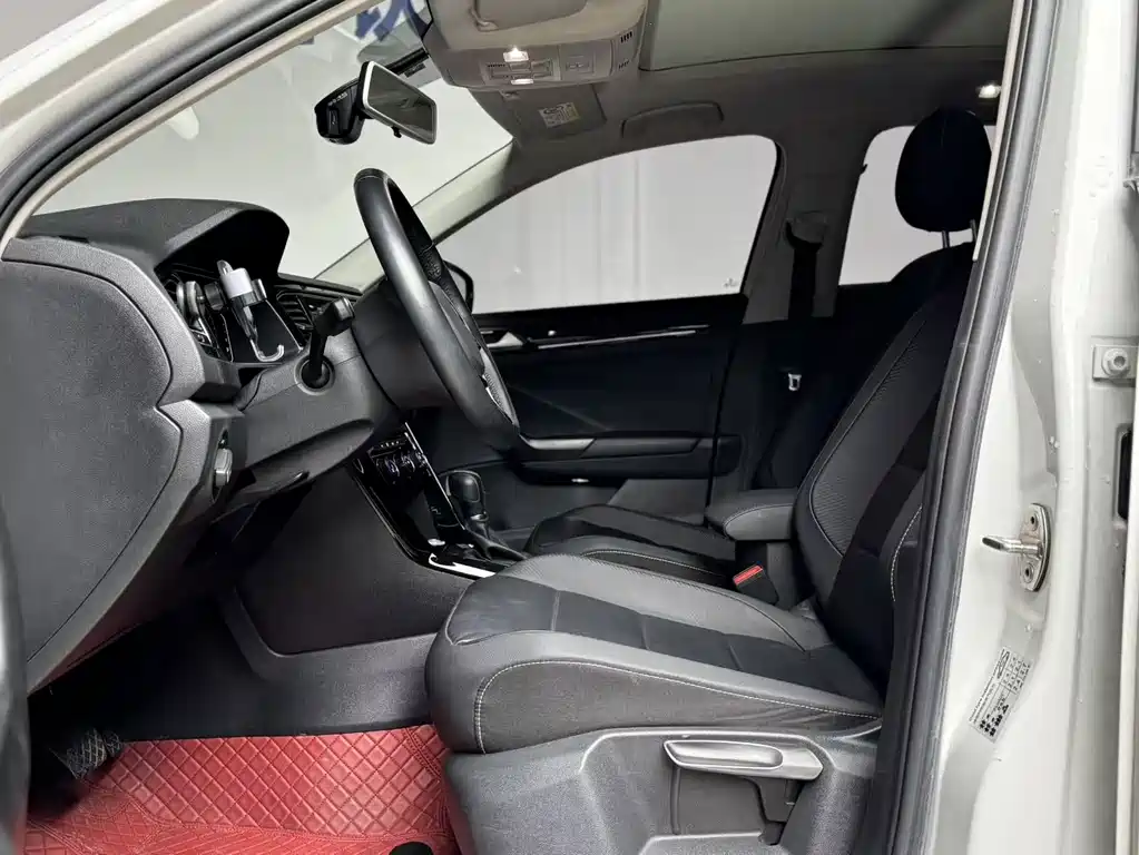 T-ROC 280 TSI DSG 2 WD Comfort Connected