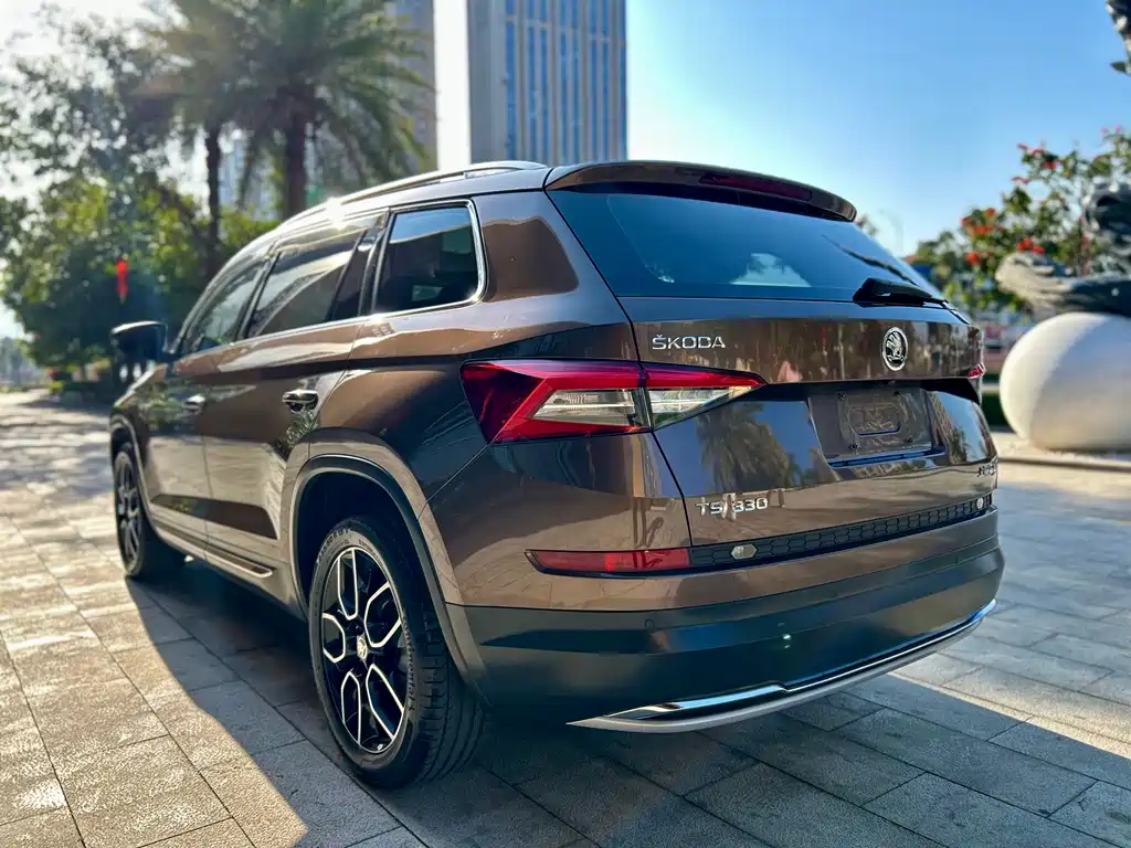 Kodiaq TSI330 7-seat 2 WD Luxury Enjoyment