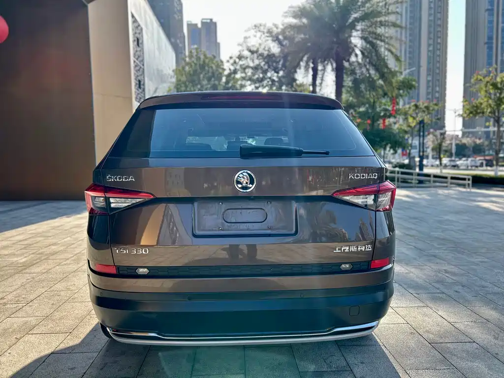Kodiaq TSI330 7-seat 2 WD Luxury Enjoyment