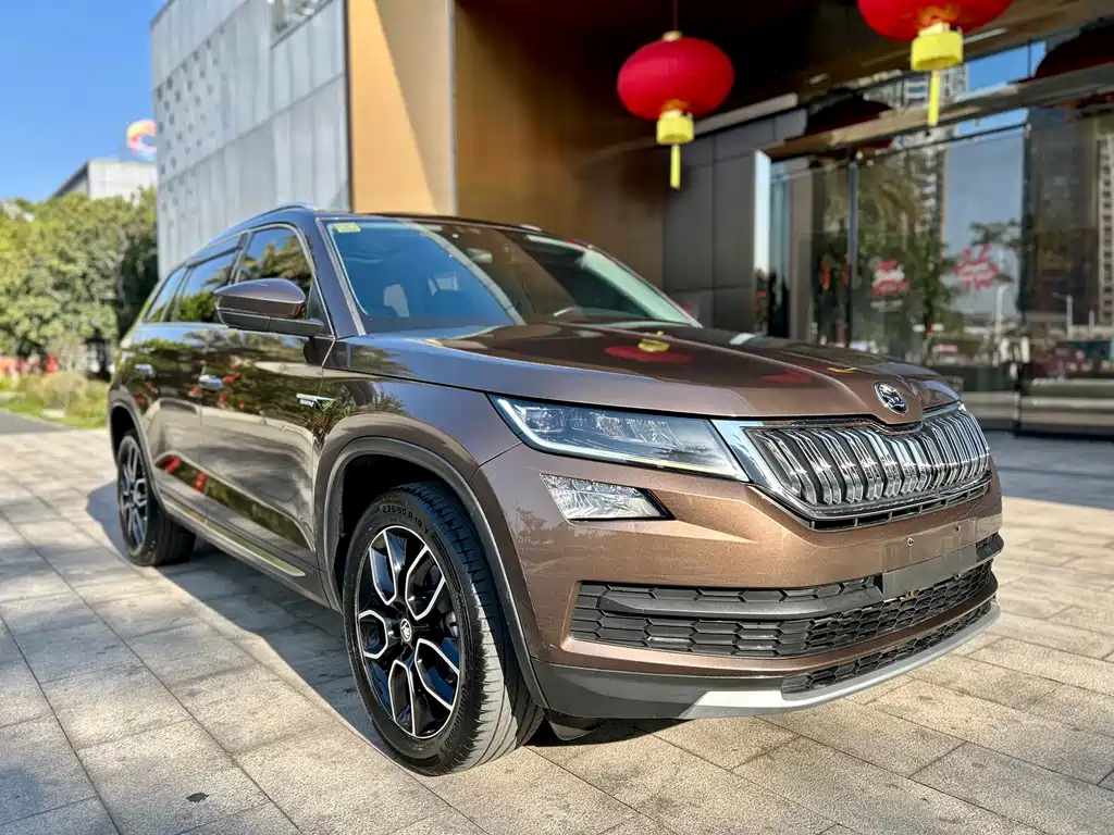 Kodiaq TSI330 7-seat 2 WD Luxury Enjoyment