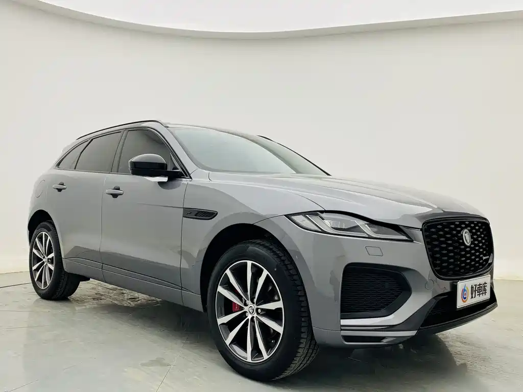 Jaguar F-PACE P250 R-Dynamic SE