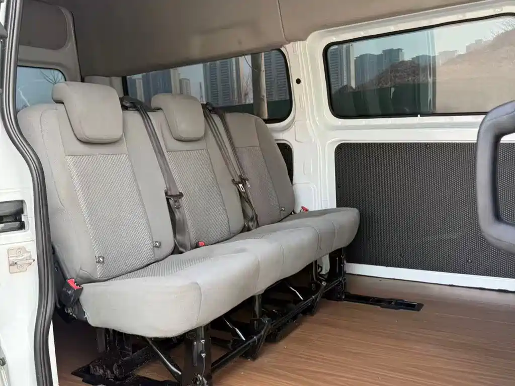Transit 2.0 T Diesel Multi-purpose Commercial MWB Mid Roof CN-V