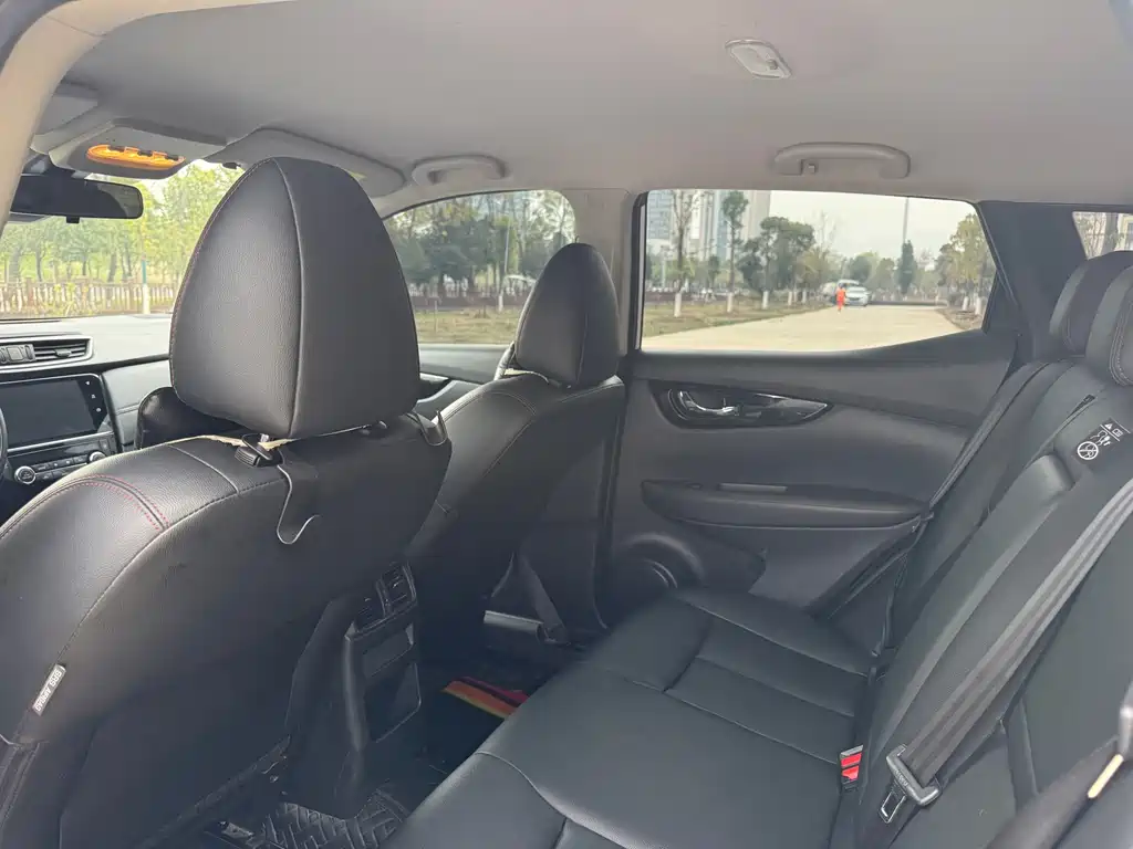 Qashqai Classic 2.0 L CVT XV Comfort