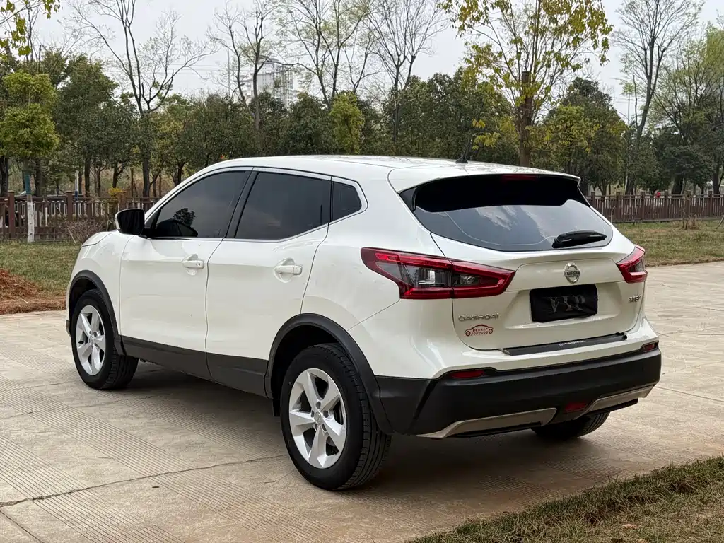 Qashqai Classic 2.0 L CVT XV Comfort