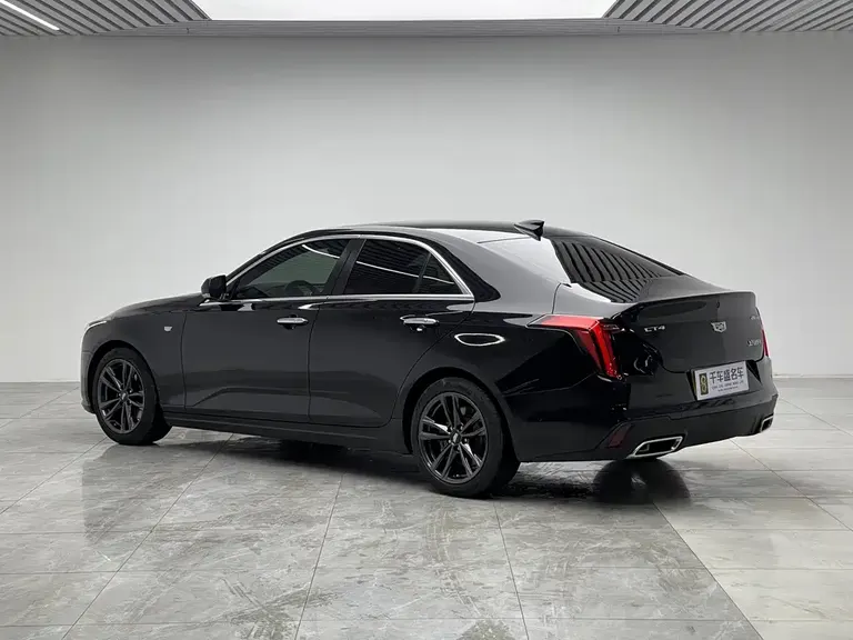 Cadillac CT4 28 T Luxury