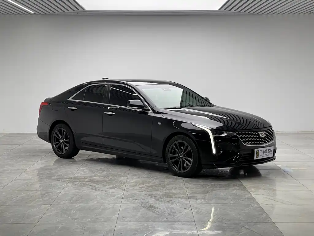 Cadillac CT4 28 T Luxury