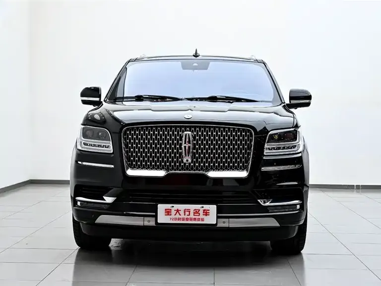 Lincoln Navigator 3.5 T Honor Shine