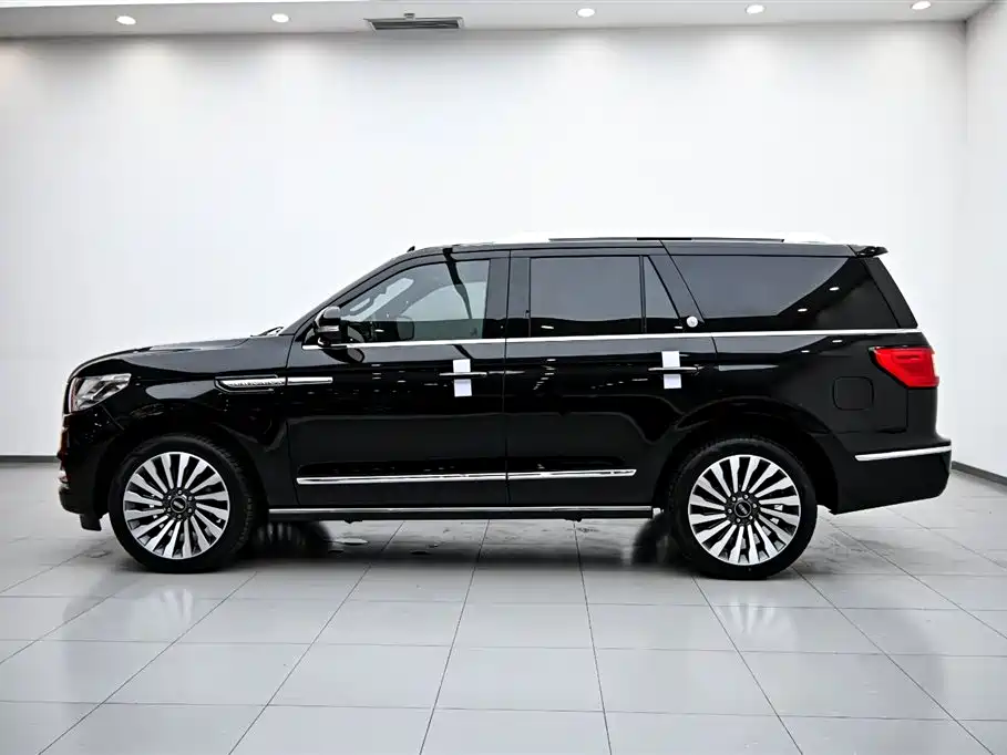 Navigator 3.5 T Honor Shine