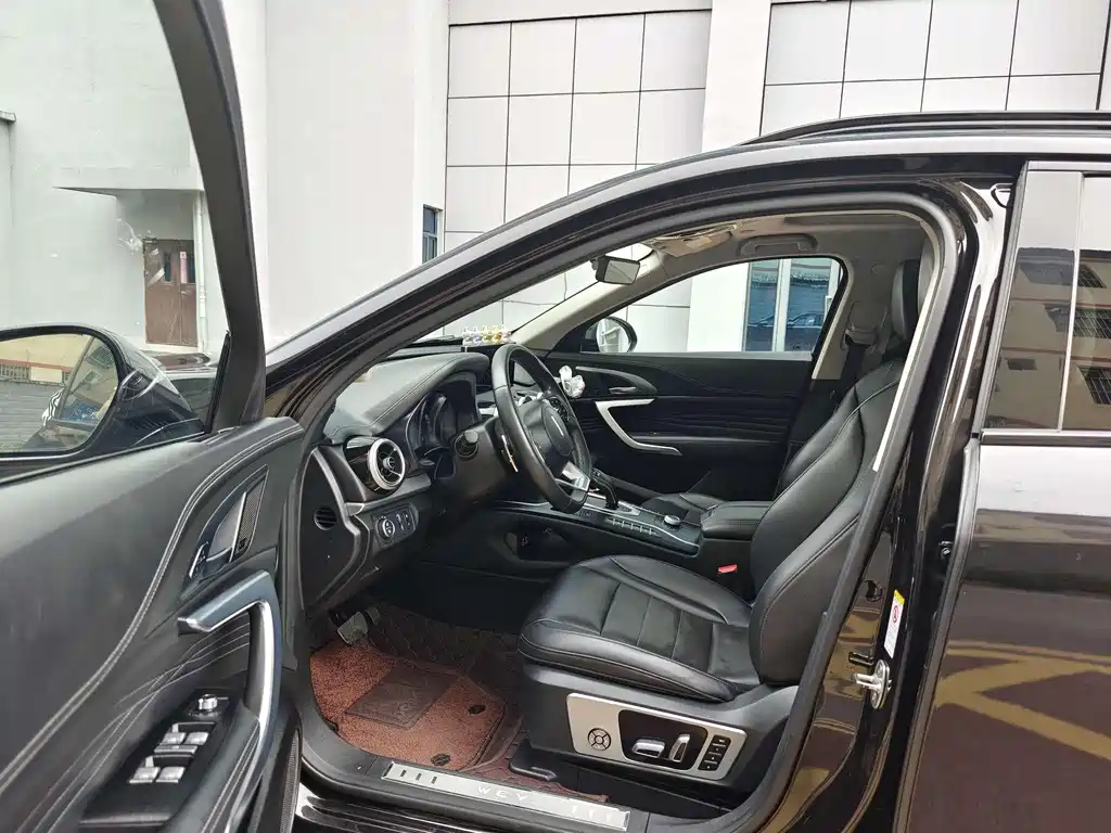 WEY VV7 2.0 T Flagship