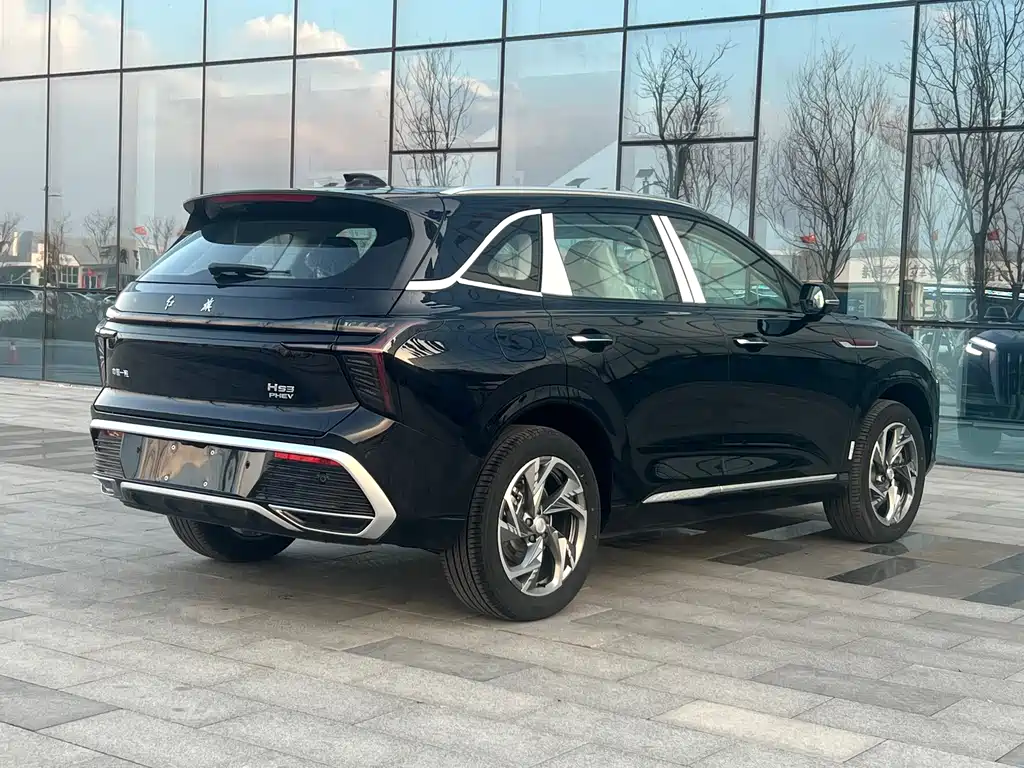 Hongqi HS3 PHEV 115 km Power Action