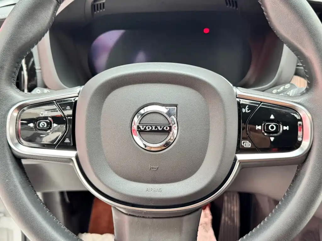 Volvo XC60 B5 4 WD Smart Vision Luxury