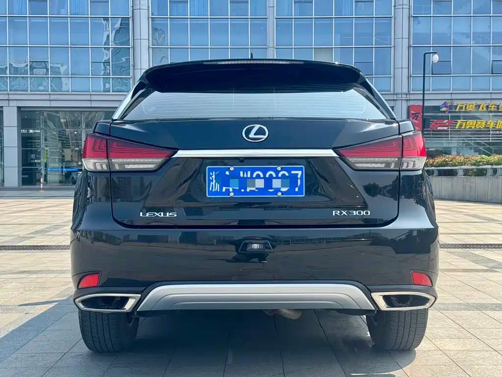 Lexus RX Facelift 300 2 WD Comfort