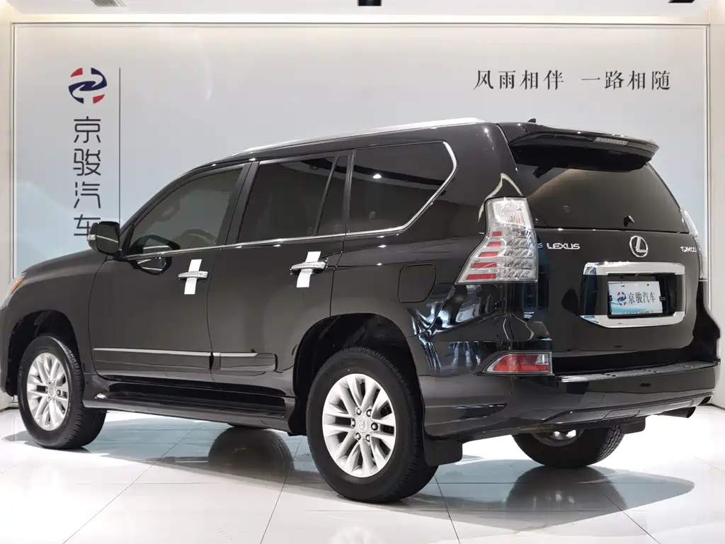 Lexus GX 400 Distinguished