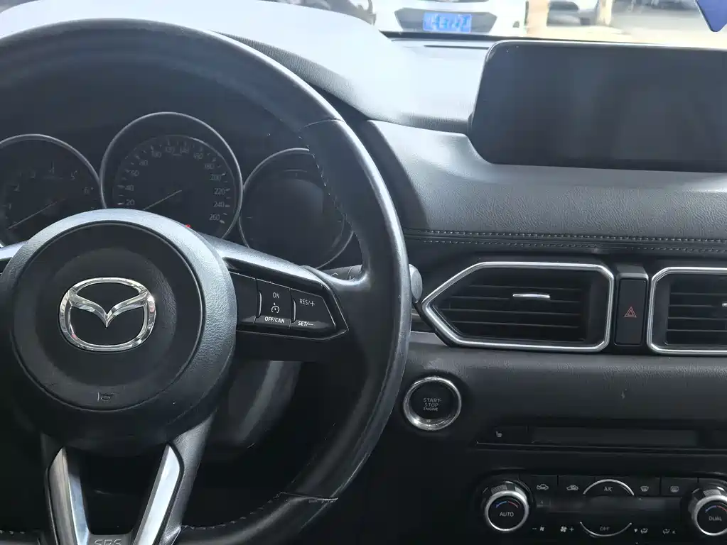 Mazda CX-5 Cloud Control 2.0 L Auto 2 WD Smart Enjoyment CN-V