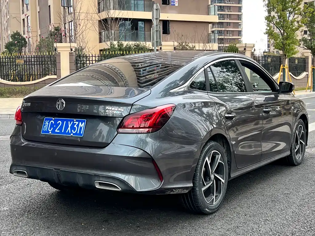 MG5 300 TGI DCT Youth Luxury Grand Enjoyment