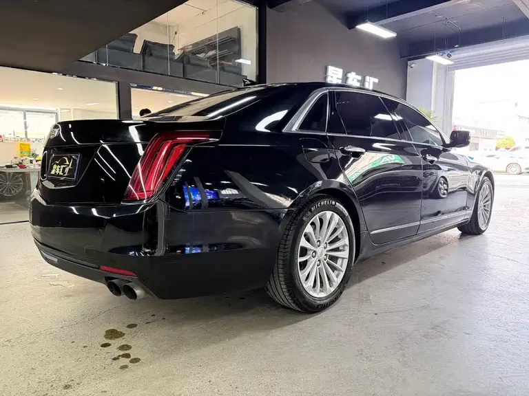 Cadillac CT6 28 T Luxury