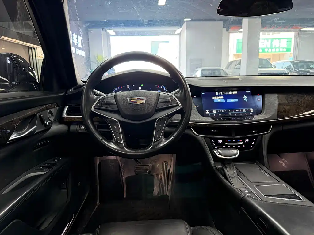 Cadillac CT6 28 T Luxury