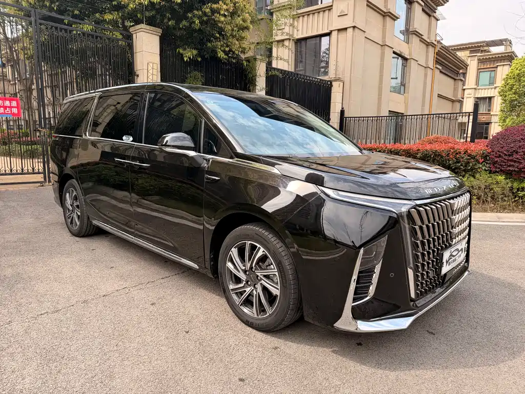 Maxus G90 2.0 T Star 7-seat