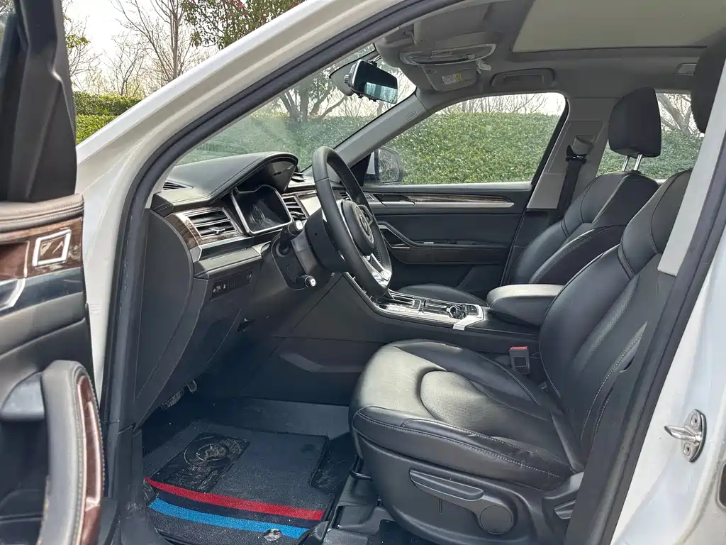 Damai X7 1.8 T DCT Distinguished