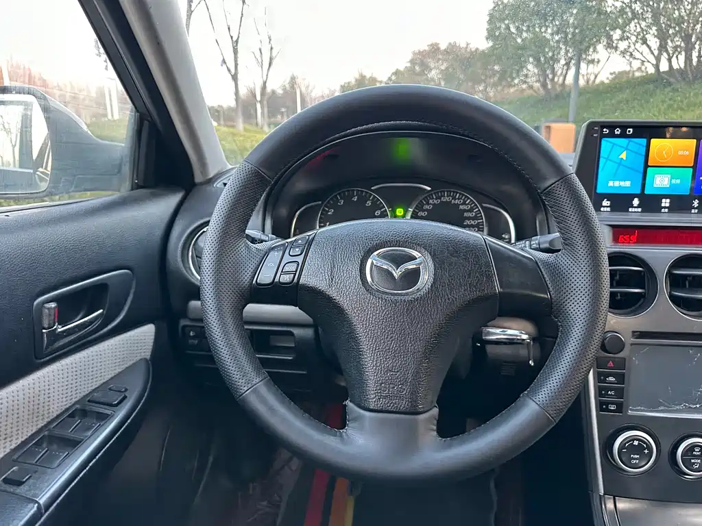 Mazda 6 2.0 L Auto Fashion