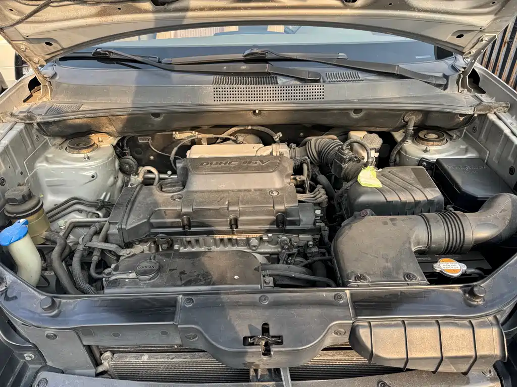 Tucson 2.0 L Auto 2 WD Sunroof