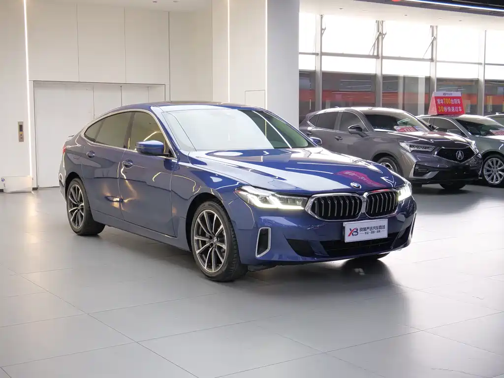 BMW 6 Series GT 630 i Luxury Design Package