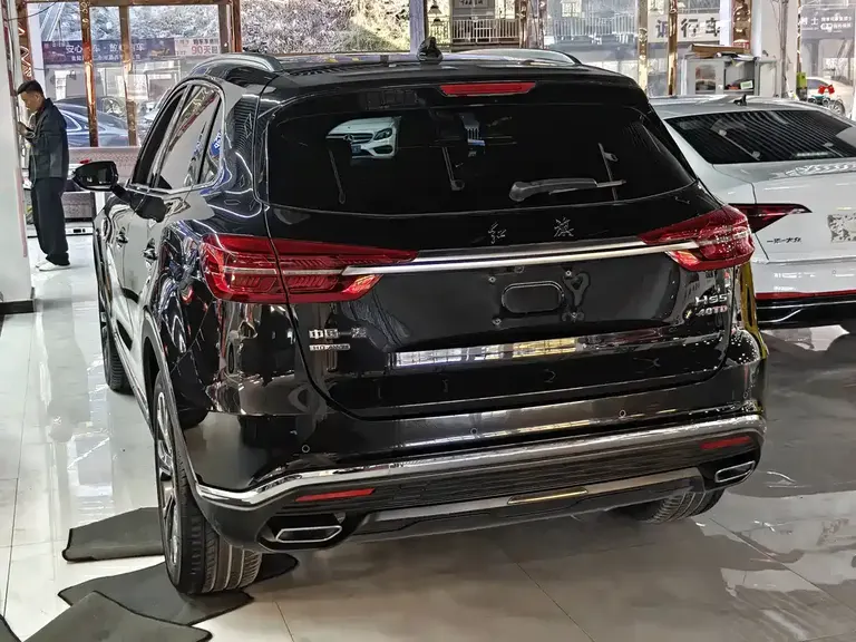 Hongqi HS5 2.0 T Connected Flagship Joy