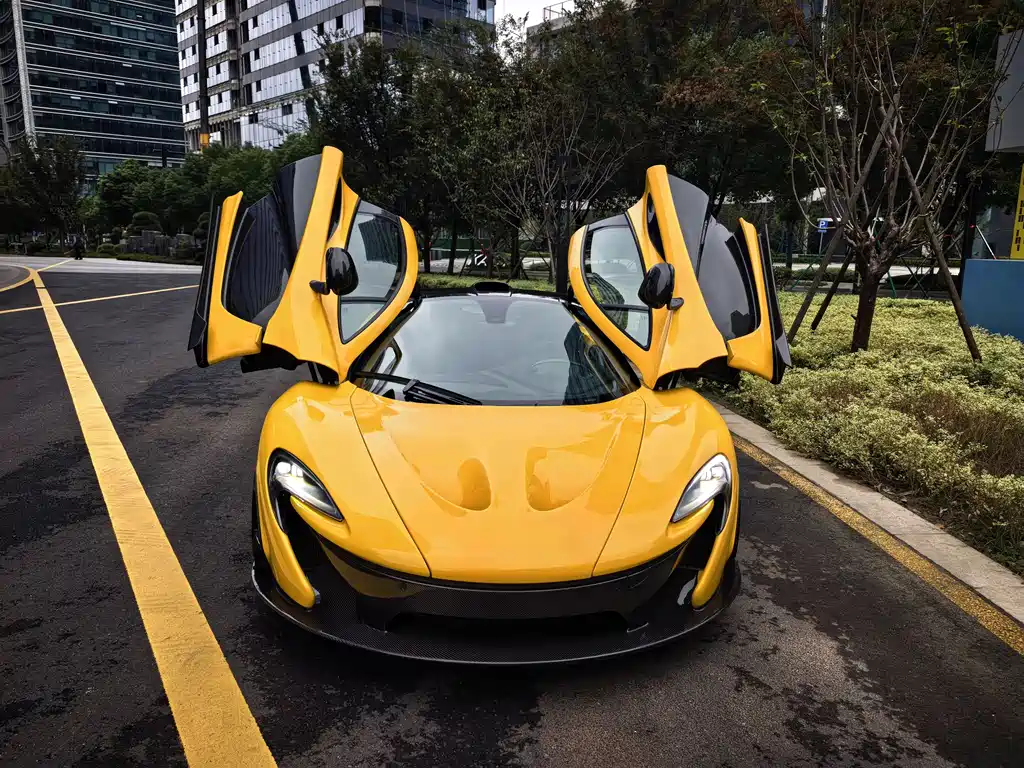 McLaren P1 3.8 T Standard