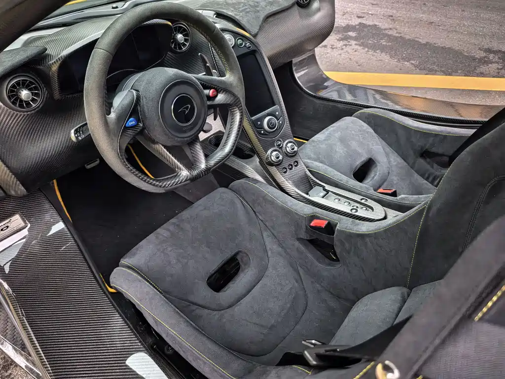 McLaren P1 3.8 T Standard
