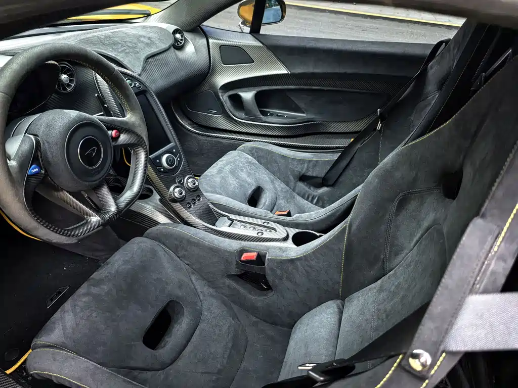 McLaren P1 3.8 T Standard
