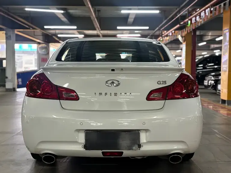 Infiniti G Series G25 Sedan Sport