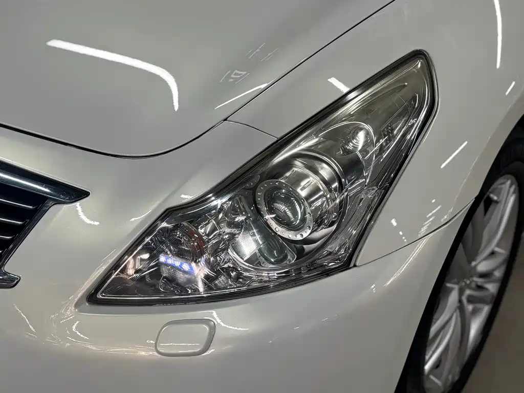 Infiniti G Series G25 Sedan Sport