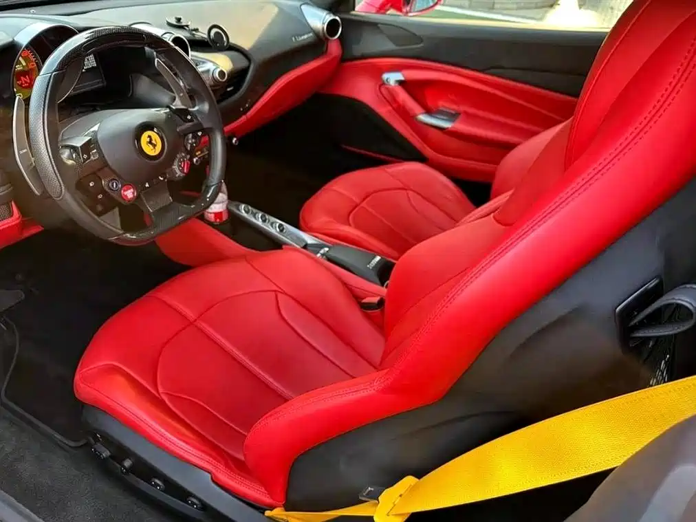 Ferrari F8 Tributo 3.9 T V8