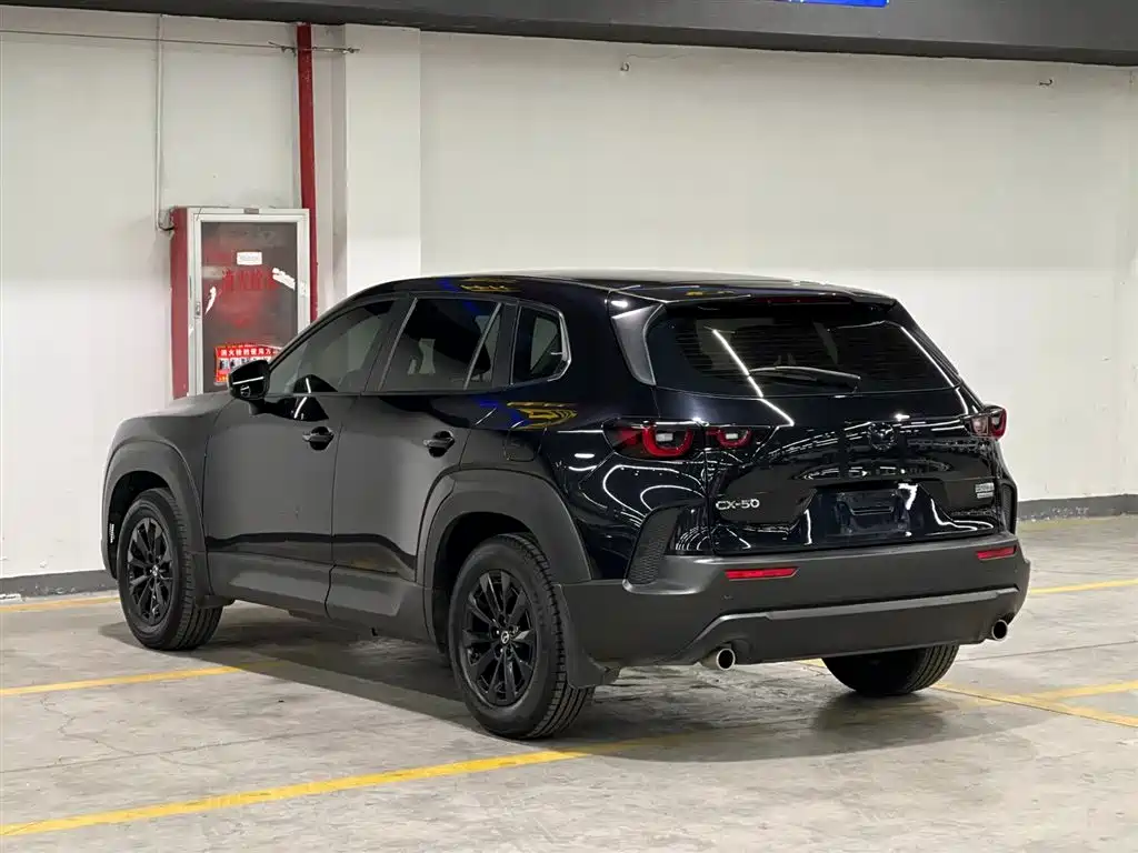 Mazda CX-50 2.0 L