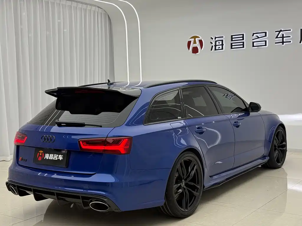 Audi RS 6 RS 6 4.0 T Avant