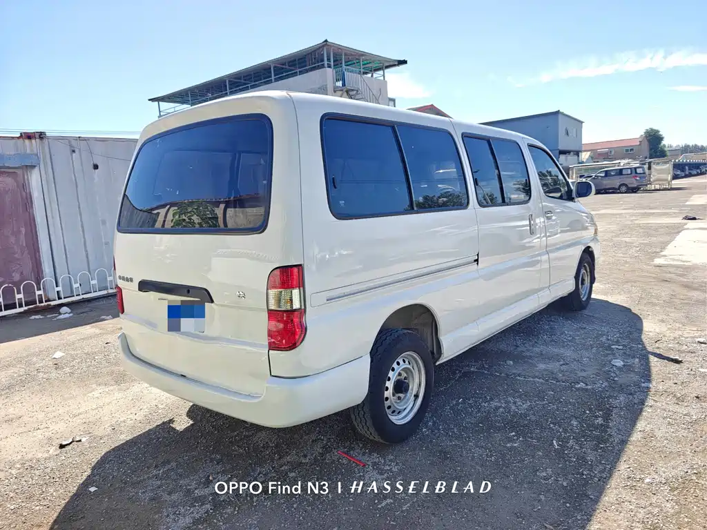 Grace 2.0 L Express Comfort 7-seat CN-VI 1 TZS
