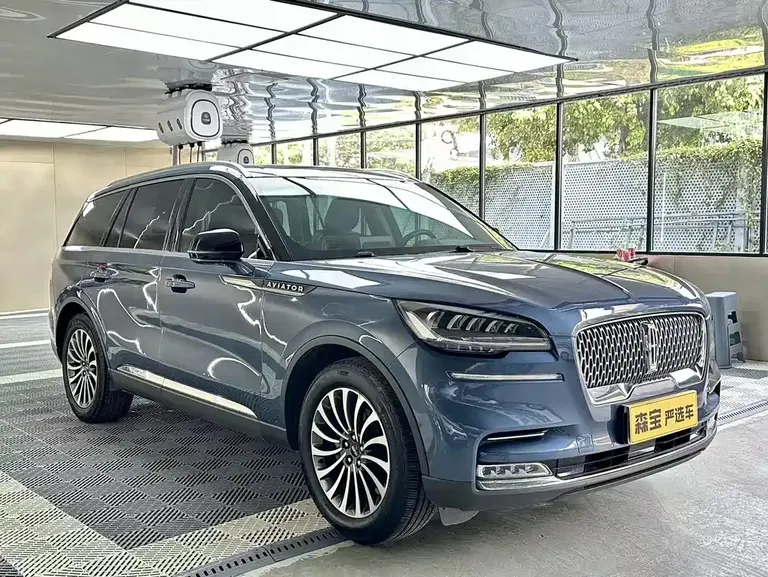 Lincoln Aviator (Import) 3.0 T V6 AWD Graceful