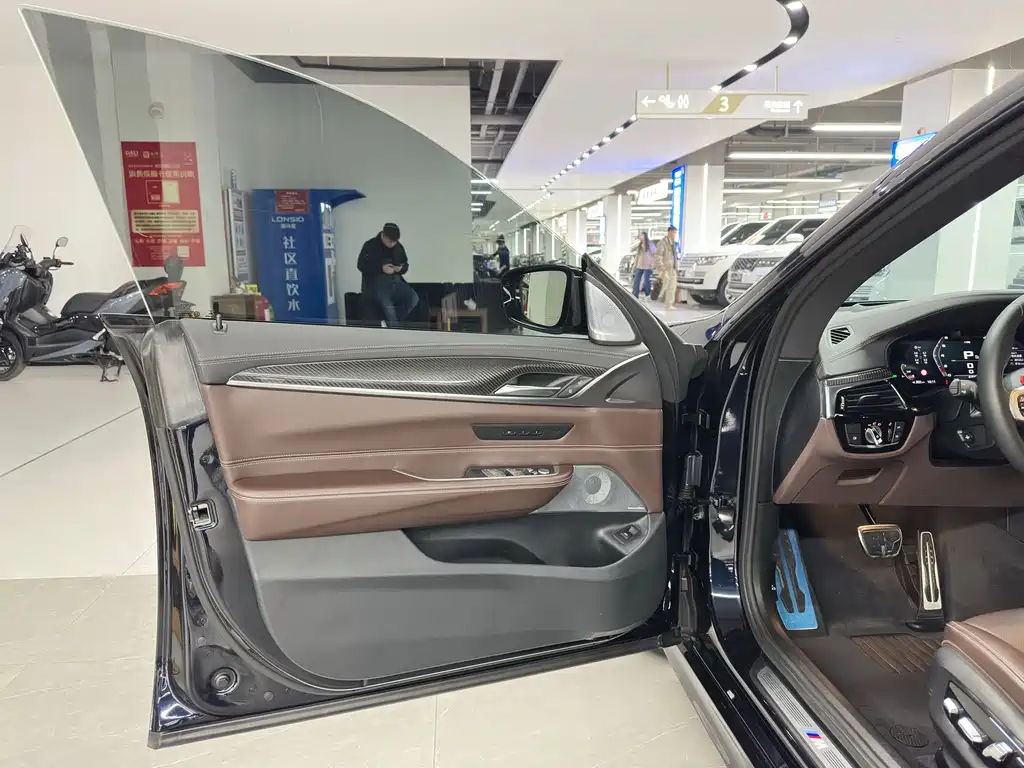 BMW 6 Series GT 630 i M Sport Grand Traveller