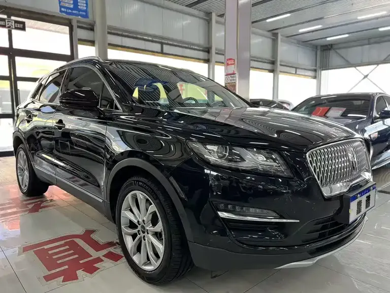 Lincoln MKC 2.0 T 4 WD Graceful CN-V