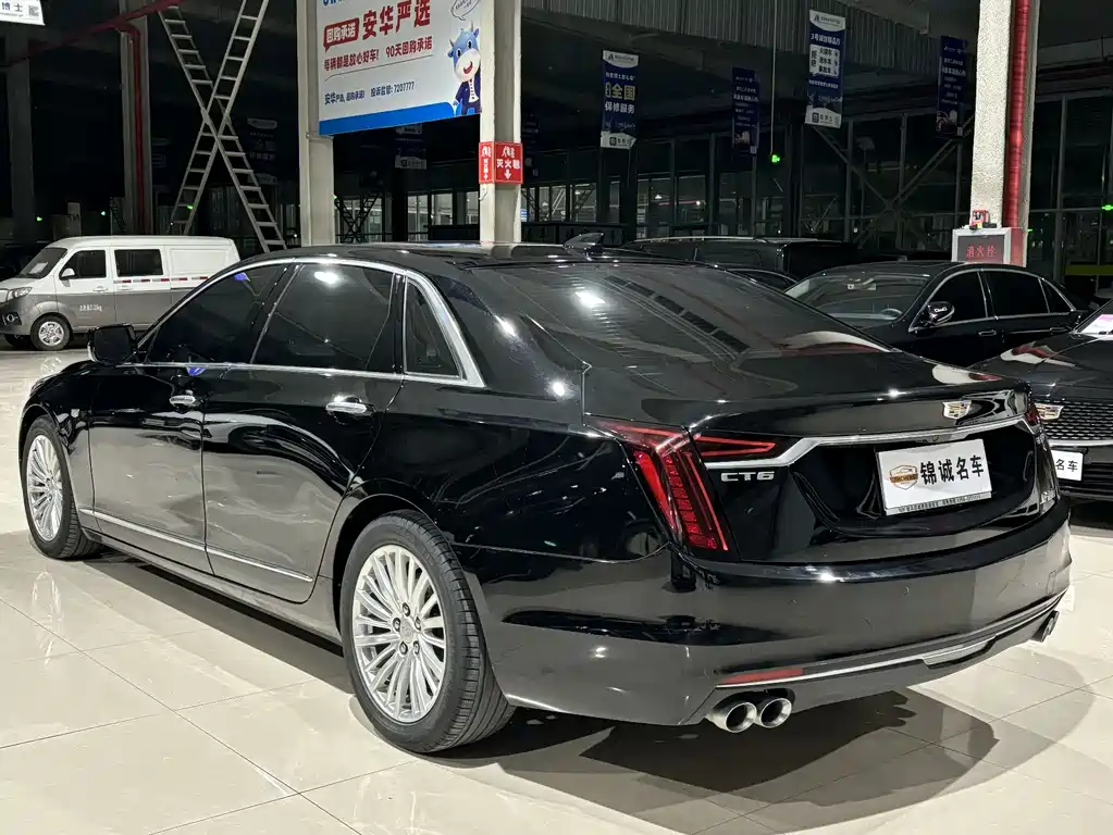 Cadillac CT6 28 T Style