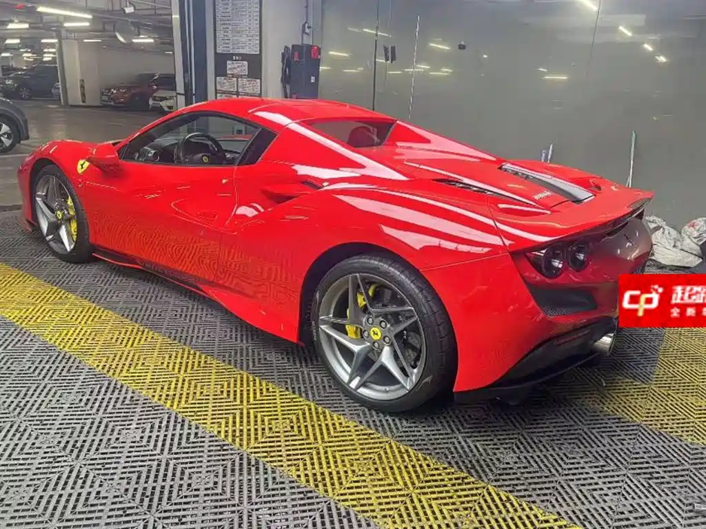 Ferrari F8 Spider 3.9 T V8