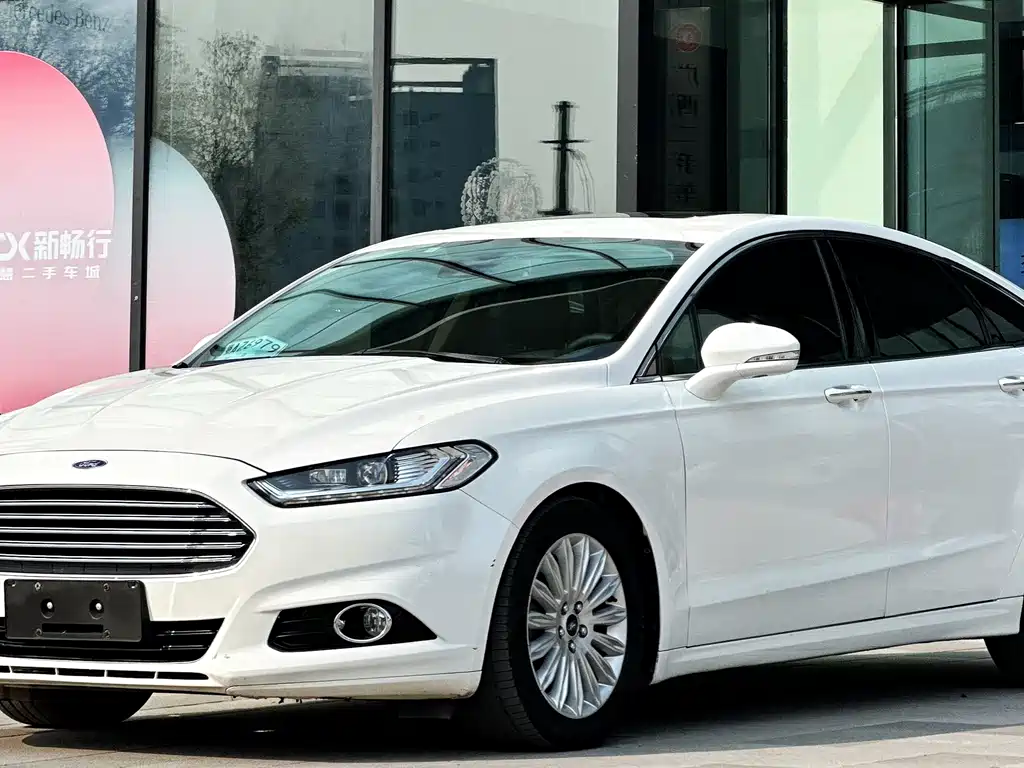Mondeo 2.0 L GTDi200 Luxury