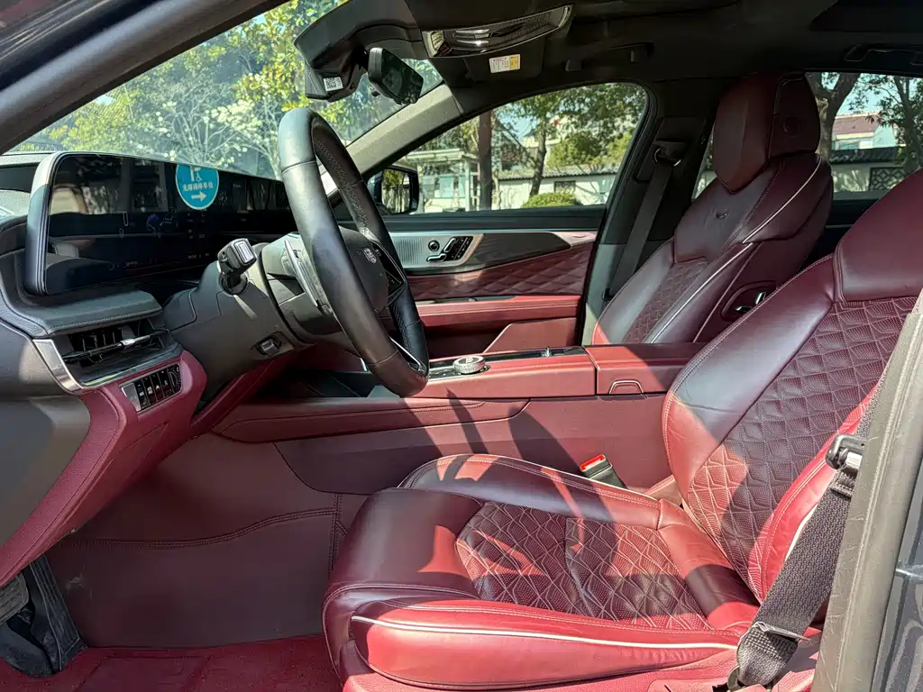 Cadillac CT6 28 T Distinguished