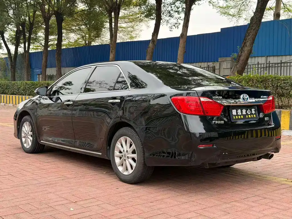Camry Dual Engine 2.5 HG Luxury Navigation